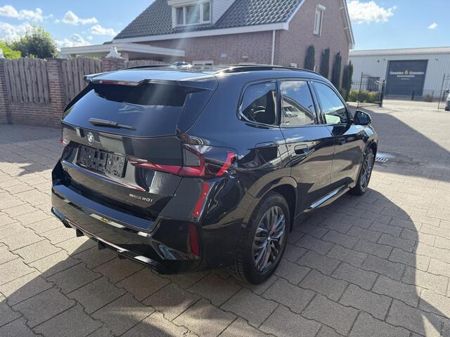 BMW X1 sDrive20i M-Sport Pano/Massagestoel/HarmanKardon