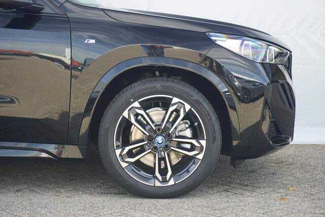 BMW X1 xDrive25e M Sportpakket 19'' / Comfort Acces / Trekhaak / Stuurwielrand verwarmd