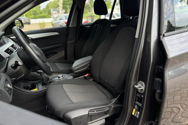 BMW X1 xDrive25e | PDC V+A | Apple Carplay | Elektrische Klep | LED | Cruise | DAB | 35.000 KM