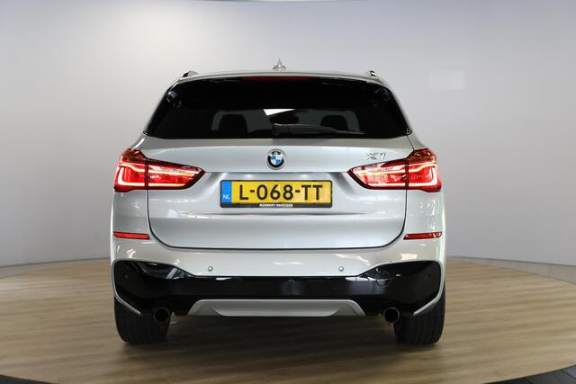 BMW X1 xDrive20i High Executive | M-Sport | Cruise | PDC