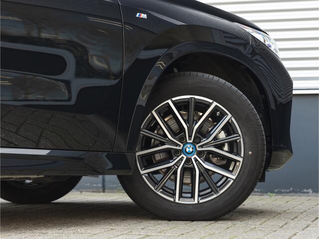 BMW X1 xDrive25e M-Sport - Driving Ass Plus - Stoelverwarming - Parking Ass