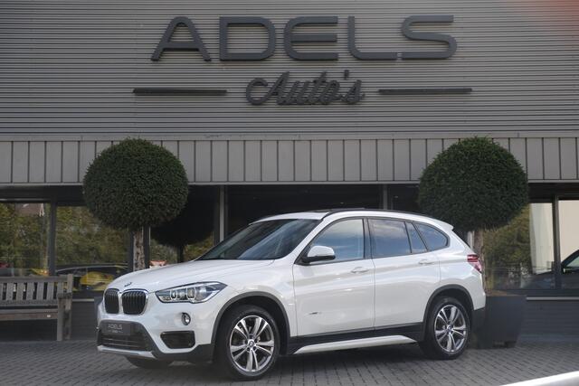 BMW X1 sDrive18i High Executive Automaat Panodak Leder