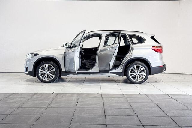 BMW X1 sDrive20i Model Sport Line Aut.