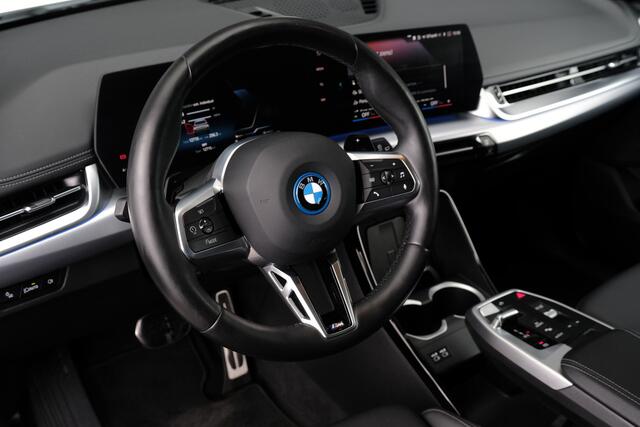 BMW X1 xDrive30e 326PK M Sport Shadow Line Keyless Camera Leder Carplay