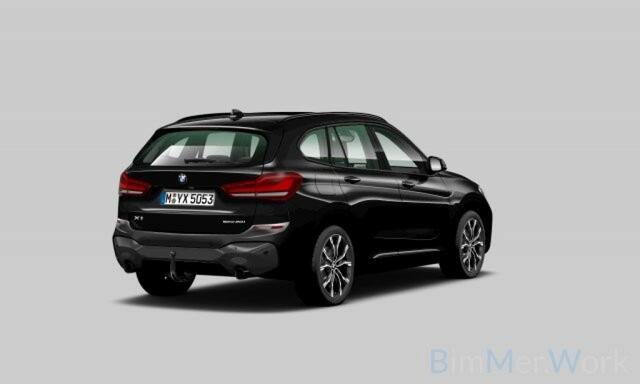 BMW X1 sDrive20i M-Sport,Pano,HUD,LED,Vol Leer,Stoel/stuurverw,NaviPro