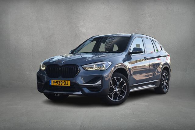 BMW X1 sDrive20i Business Edition Plus | Trekhaak | Pano | Leer | CarPlay | Stoelverw.