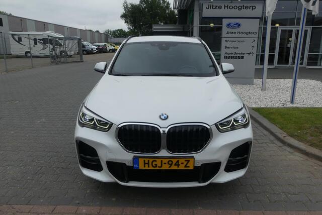 BMW X1 xDrive20d High Executive M Sport ...EXPORT EXCL BPM...TREKHAAK AFNEEMBAAR (2.000KG), ADAPTIEVE CRUISE, CAMERA, STOELVERWARMING, ELEKTRISCHE ACHTERKLEP, PDC V&A, 60.323KM