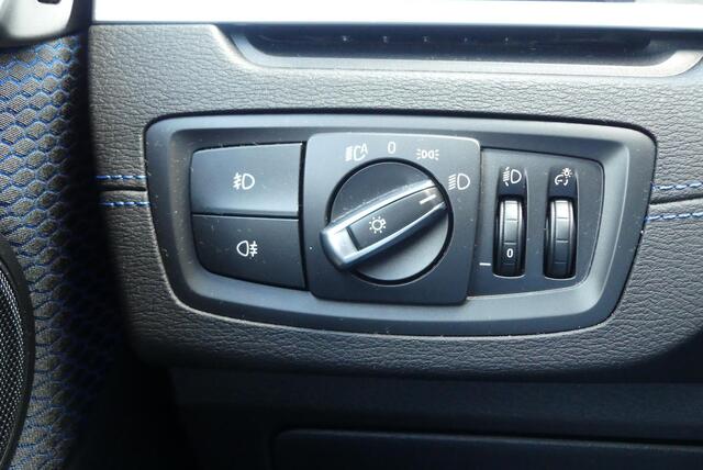 BMW X1 xDrive20d High Executive M Sport ...EXPORT EXCL BPM...TREKHAAK AFNEEMBAAR (2.000KG), ADAPTIEVE CRUISE, CAMERA, STOELVERWARMING, ELEKTRISCHE ACHTERKLEP, PDC V&A, 60.323KM