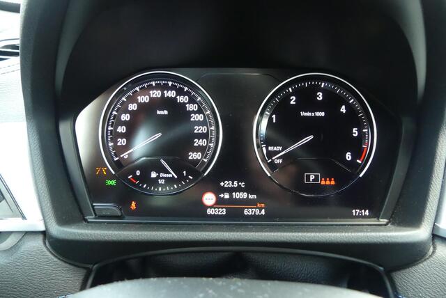 BMW X1 xDrive20d High Executive M Sport ...EXPORT EXCL BPM...TREKHAAK AFNEEMBAAR (2.000KG), ADAPTIEVE CRUISE, CAMERA, STOELVERWARMING, ELEKTRISCHE ACHTERKLEP, PDC V&A, 60.323KM