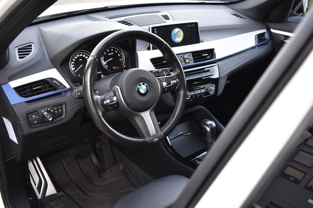 BMW X1 xDrive25e Executive Edition M-pakket Pano - CarPlay - Cruise