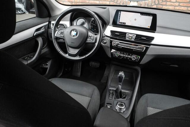 BMW X1 xDrive25e Executive Achteruitrijcamera, Head-up display