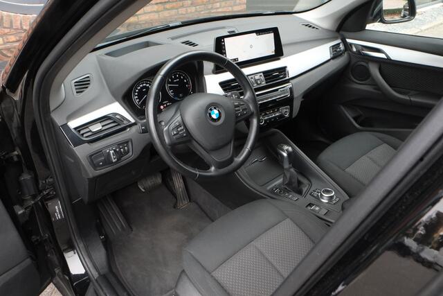 BMW X1 xDrive25e Executive Achteruitrijcamera, Head-up display