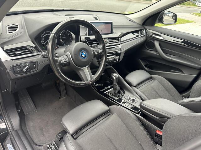 BMW X1 xDrive25e Sportline LED Camera Keyless Sportstoelen
