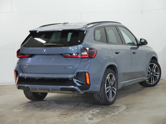 BMW X1 xDrive30e M-Sport | Trekhaak | Harman Kardon | CoPilot | Head-Up Display | Actief stoelen