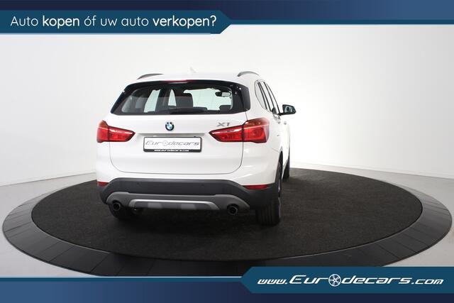 BMW X1 sDrive20i High Executive *Leer*Ambiente*Trekhaak*