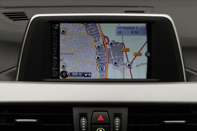 BMW X1 sDrive18i Centennial High Executive Automaat Camera, LED, Navigatie, Climate, Trekhaak, PDC