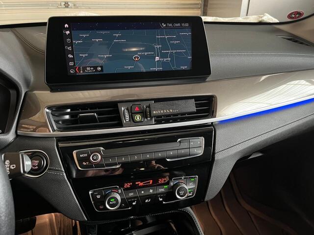 BMW X1 sDrive20i High Executive 190pk |