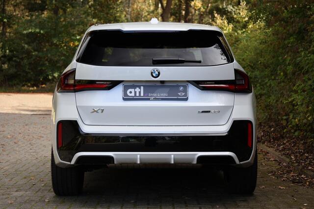BMW X1 sDrive20i VOL | M-Sport | Pano | HUD | Harman Kardon | Keyless | Adap Cruise | 360 cam | Comf stoel + memory | Etc.