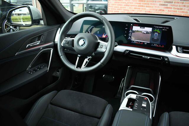 BMW X1 xDrive25e M-Sport Pano Trekhaak Camera 3786km!