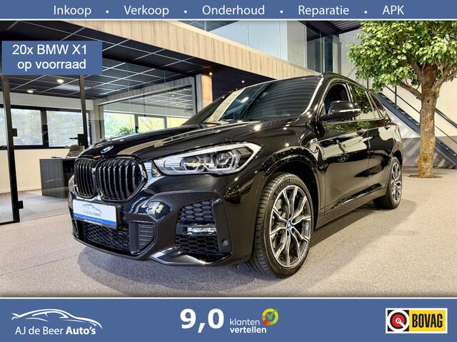 BMW X1 xDrive25e High Executive M-Sport | 19" | Camera | Trekhaak | Stoelverwarming | Navigatie | 4x4