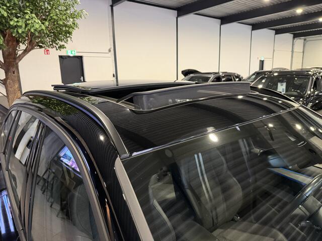 BMW X1 xDrive25e High Executive Sportline | Black edition | Panorama | HUD | Stoelverwarming