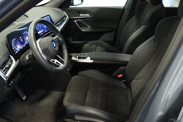 BMW X1 xDrive30e M-Sport / Opendak / HUD / HarmanKardon / ACC