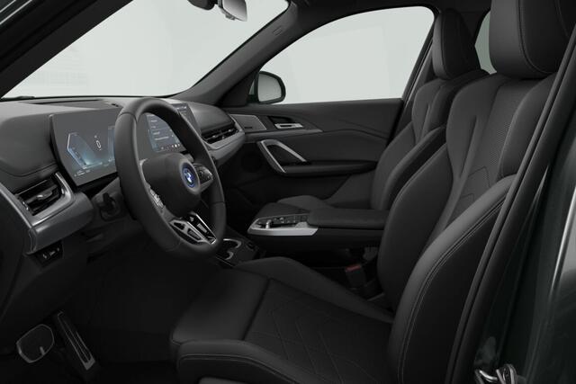 BMW X1 xDrive25e | M Sportpakket | Premium Pack | Travel Pack | Trekhaak