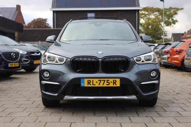 BMW X1 XDRIVE 20i HIGH EXEC | AUT | PANO | LEDER | CAMERA