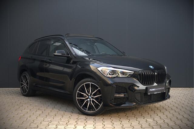 BMW X1 xDrive25e eDrive Edition M Sport | Panoramadak | Leer | Head-Up Display | Camera | Shadowline | Keyless | Cruise Control | Navigatie Prof. | Stoelverwarming | Elek. Achterklep | Ambiance Verlichting