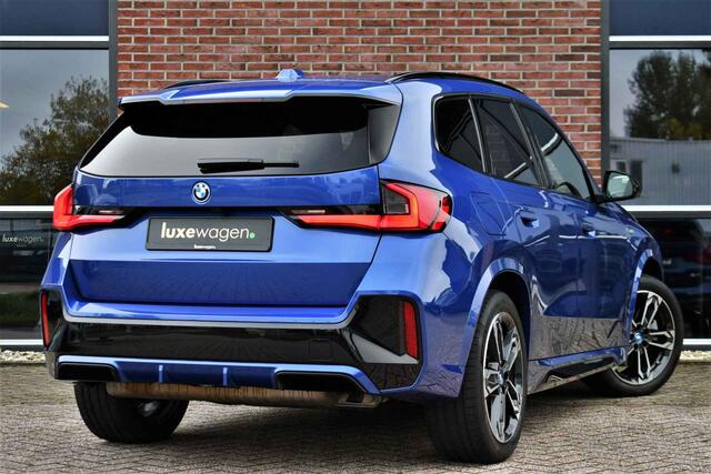 BMW X1 sDrive20i 170pk M-Sport Pano ACC HUD 360 H/K 19inch El-zetels