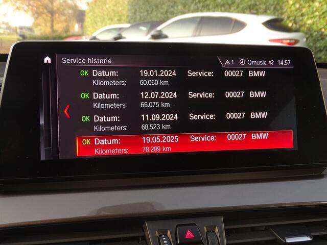 BMW X1 xDrive20i High Exe. X-line LCI | GrootNav | HUD | 4WD | Trekhaak | Leer | Stoelverw | Keyless