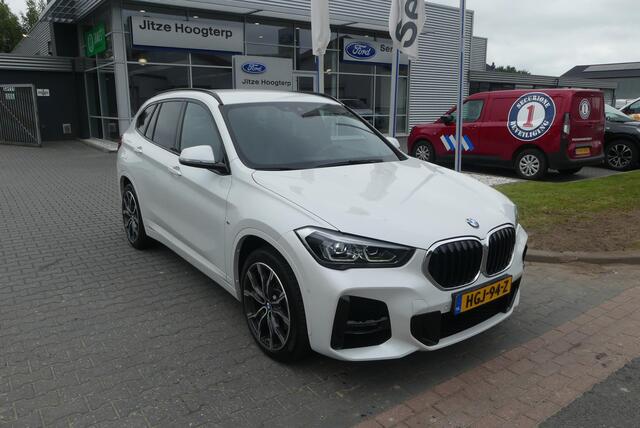 BMW X1 xDrive20d High Executive M Sport TREKHAAK AFNEEMBAAR (2.000KG), ADAPTIEVE CRUISE, CAMERA, STOELVERWARMING, ELEKTRISCHE ACHTERKLEP, PDC V&A, 60.323KM