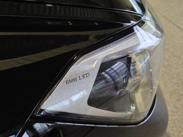 BMW X1 xDrive25e Executive Sportline | Camera | Navigatie | Stoelverwarming | 4x4