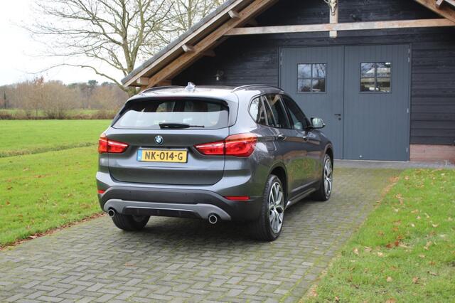 BMW X1 X1 2.0 inruilkoopje pano, sportst