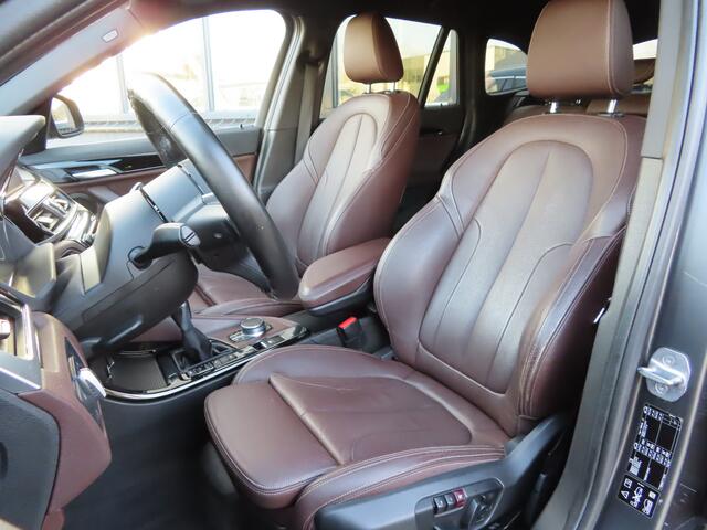 BMW X1 xDrive25i Centennial High Executive | navi prof | lederen bekleding | elektrisch verstelbare voorstoelen | trekhaak