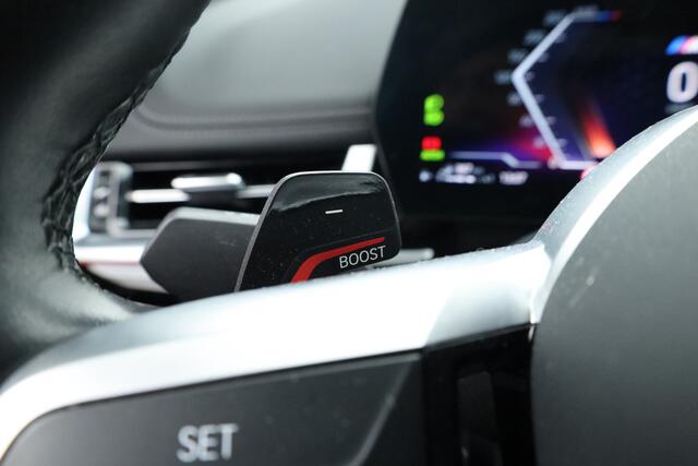 BMW X1 xDrive25e M Sport | Pano | Trekhaak | HUD | Camera | Leder | CarPlay