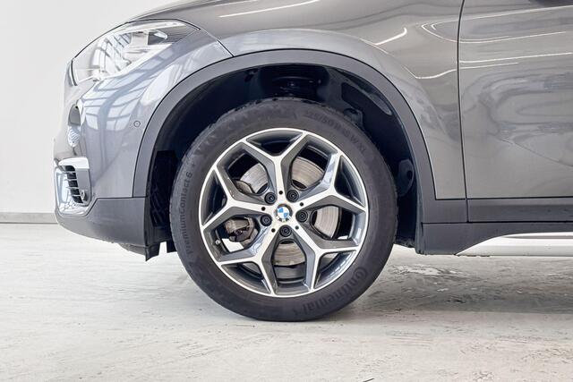 BMW X1 sDrive20i Orange Edition High Executive Aut. | Selections