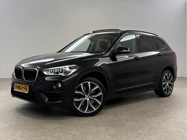 BMW X1 sDrive20i M-Sport | Pano | Camera | Sfeer | Trekh. | Stoelverw. | Keyless | Cruise