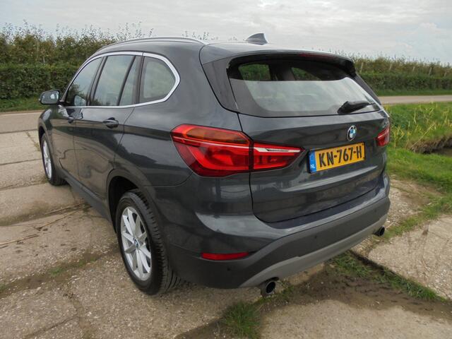 BMW X1 sDrive20i Centennial High Executive **1e EIGENAAR**112.000 org.km. NAP**DEALER ONDERHOUDEN**