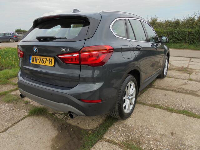 BMW X1 sDrive20i Centennial High Executive **1e EIGENAAR**112.000 org.km. NAP**DEALER ONDERHOUDEN**