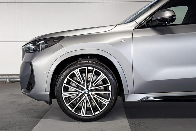 BMW X1 xDrive23i
