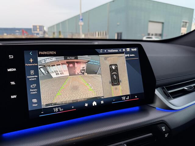 BMW X1 xDrive30e 20 inc l Pano l Zeer luxe l Hybrid