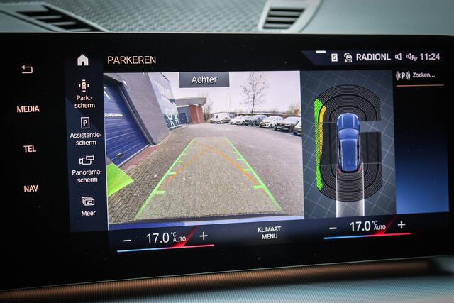 BMW X1 sDrive18i Nieuw model! Trekhaak/Navi/Carplay