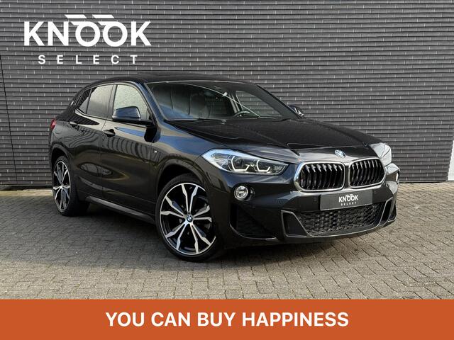 BMW X2 sDrive18i Executive Edition | Panorama | Performance Stoelen | 19 '' |