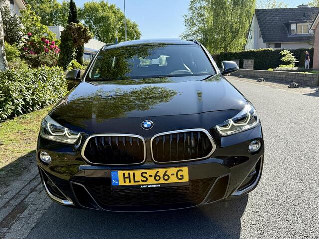BMW X2 M35i High Executive 306PK PanooHarmanKardonoSchaalstoelen