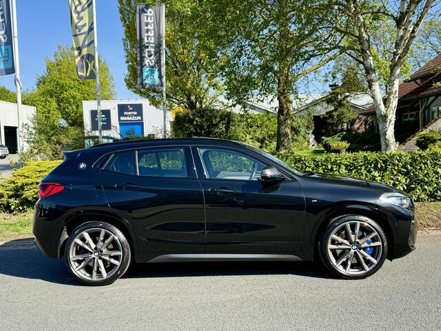BMW X2 M35i High Executive 306PK PanooHarmanKardonoSchaalstoelen