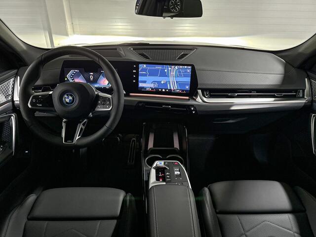 BMW X2 iX2 eDrive20 | M-Sport Pro | Innovation Pack | Driving Assistant Plus | Harman/Kardon | Panoramadak | Comfort Access
