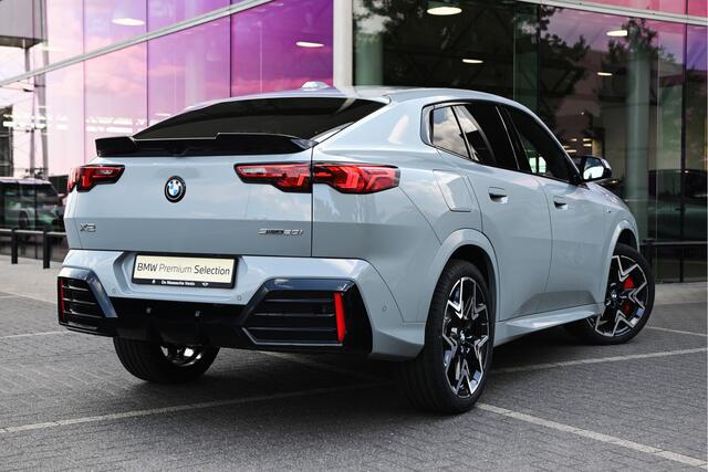 BMW X2 sDrive20i High Executive M Sport Automaat / Panoramadak / Trekhaak / Sportstoelen / M Adaptief onderstel / Comfort Access / Adaptieve LED / Parking Assistant Plus / Head-Up