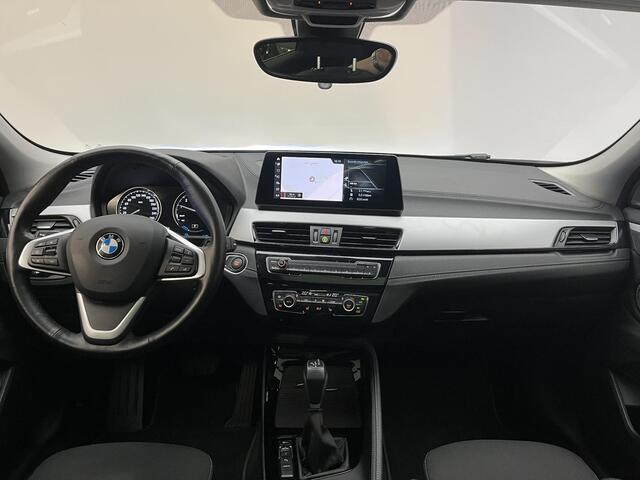 BMW X2 xDrive25e Executive | Panoramadak |