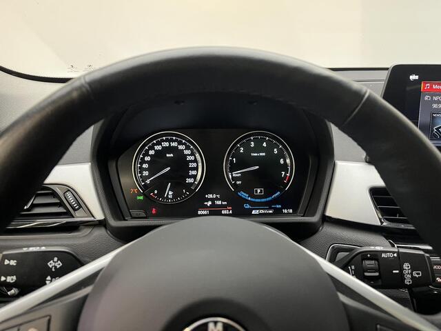 BMW X2 xDrive25e Executive | Panoramadak |